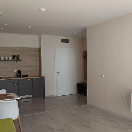 Apartment Happy