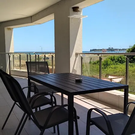 Happy Apartment *