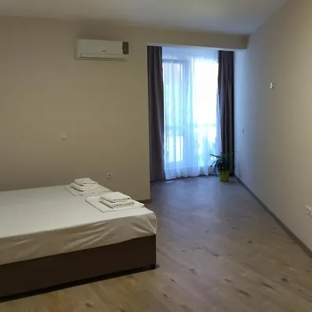 Apartament Happy 4*