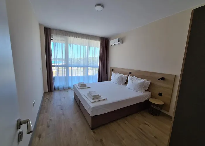 Happy Апартаменты