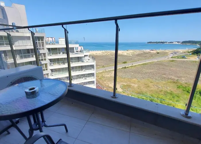 Happy Апартаменты Приморско