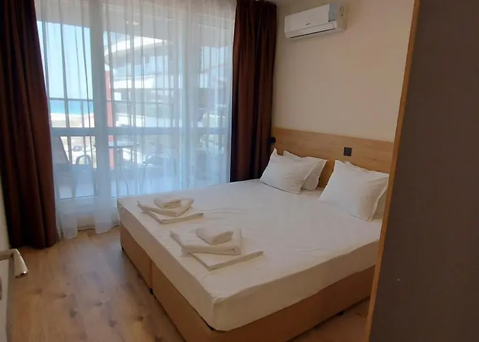 Happy Апартаменты